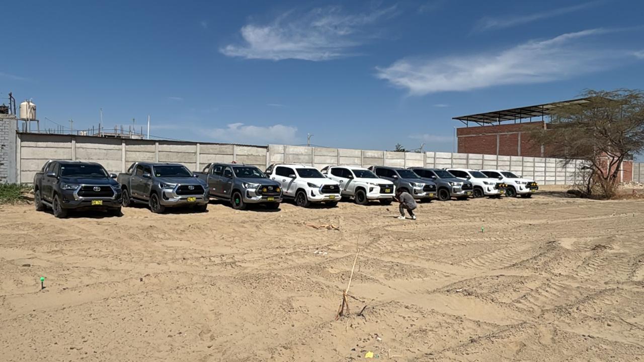 Flota real de camionetas Toyota Hilux CAMICA