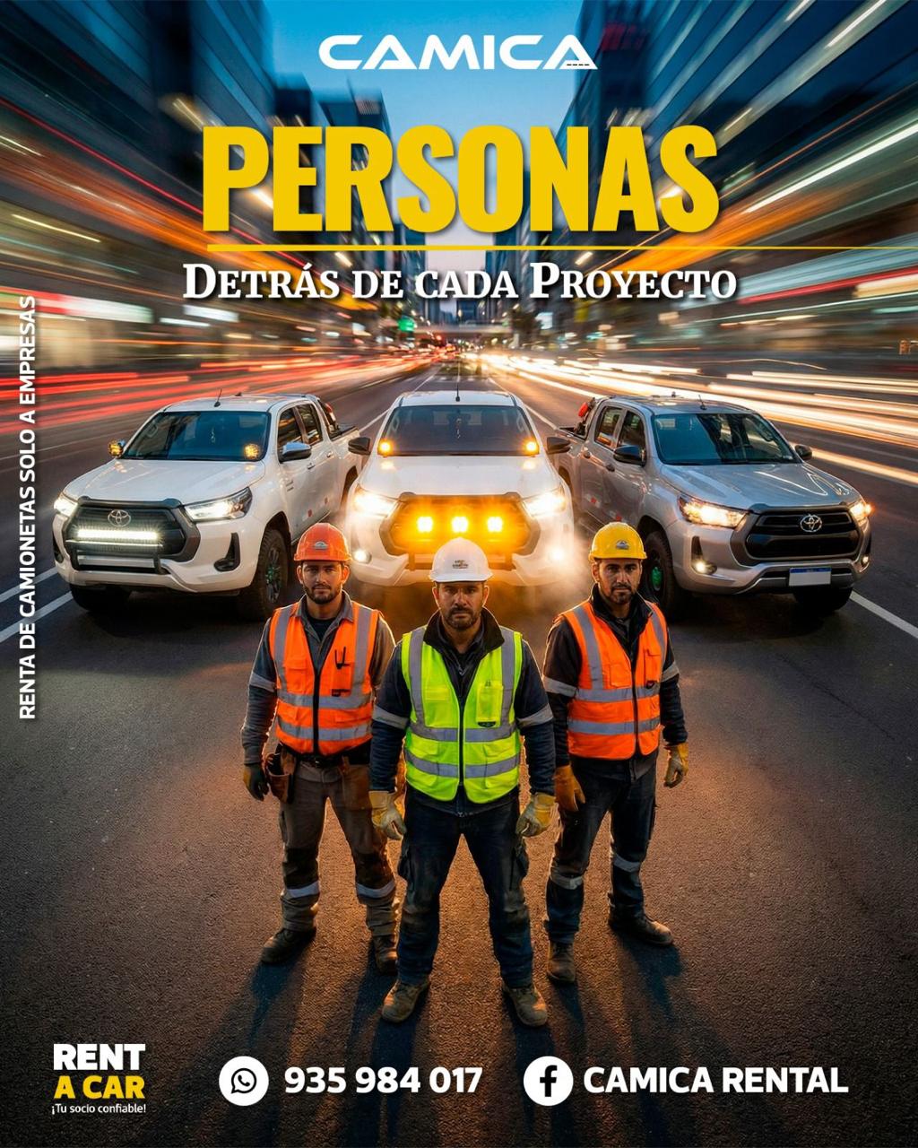 Equipo de una empresa junto a camionetas CAMICA